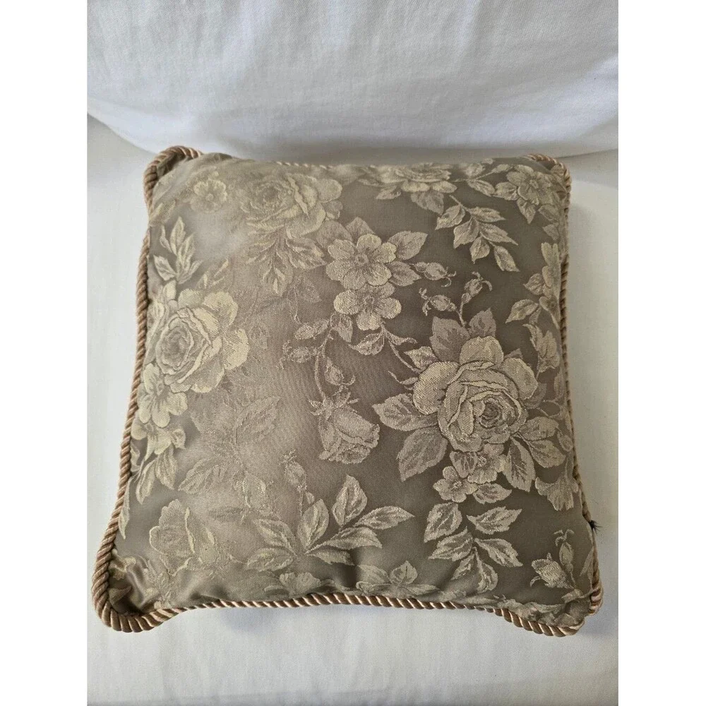 Vintage non removable